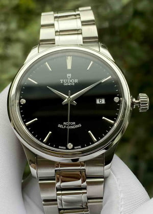 Đồng Hồ Tudor Suisse M12700-0004 41mm Hàng Lướt
