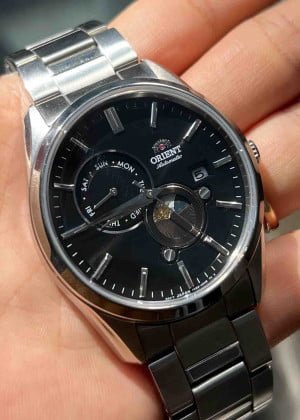 Orient Sun And Moon Gen 5 RA-AK0307B10B 41.5mm - Used