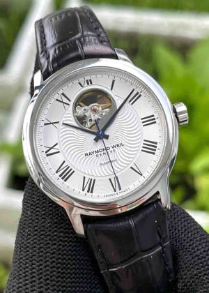 Raymond Weil Maestro Open Heart 2227-STC-00659 39.5mm - Used