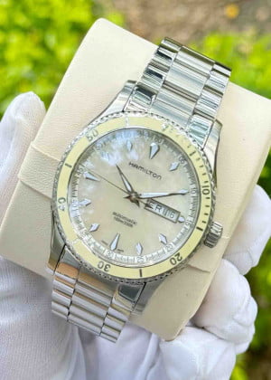 Hamilton Jazzmaster Seaview Day Date Automatic H37555111 - Likenew