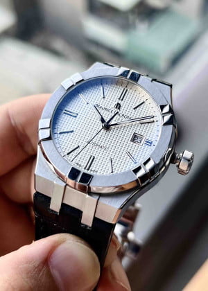 Maurice Lacroix Aikon 42mm Dây Da AI6008-SS001-130-1 - Used
