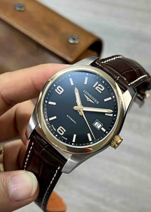 Longines Conquest 40mm L2.785.5.56.5 - Used