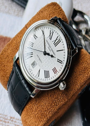 Frederique Constant FC-303M4P6 Classic Size 38mm Automatic - Used