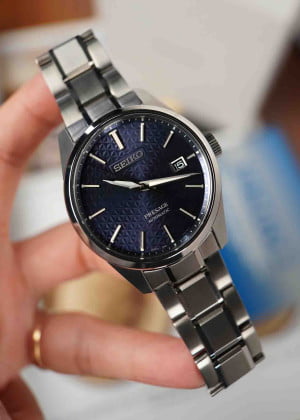 Seiko Presage Sharp Edged Blue SARX077 39.3mm - Likenew