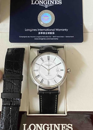 Longines Présence 40mm L4.922.4.11.2 - Used
