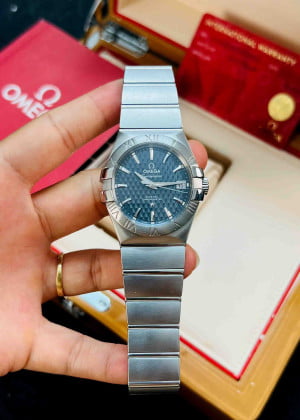 Omega Constellation Co-axial Chronometer 123.10.35.20.03.002 35mm - Used