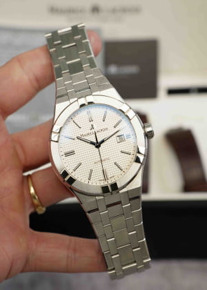 Đồng Hồ Maurice Lacroix Aikon 42mm Cũ AI6008-SS002-130-1