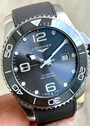 Longines HydroConquest Ceramic 43mm L3.782.4.76.9 - Used