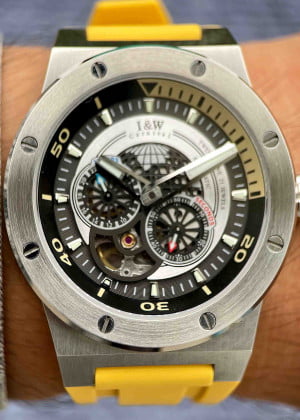 Đồng Hồ Nam Carnival I&W 619G4 42mm - Used