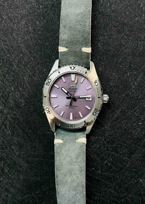 Orient Mako 40mm Purple Dial RA-AC0Q07V10B - Like New