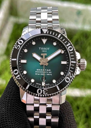 Tissot Seastar Powermatic 80 Green 43mm T1204071109101 - Used