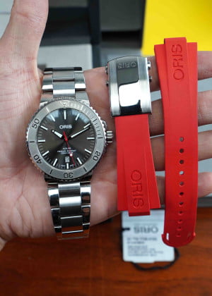 Oris Aquis Date 43.5mm 01 733 7730 4153-07 4 24 66EB - Used