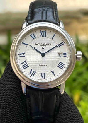 Raymond Weil Maestro 2837-STC-00659 39.5mm - Used