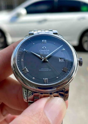 Omega De Ville Prestige 424.10.40.20.06.001 39.5mm - Used