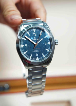 Omega Railmaster 40mm Blue 220.10.40.20.03.001 - Used