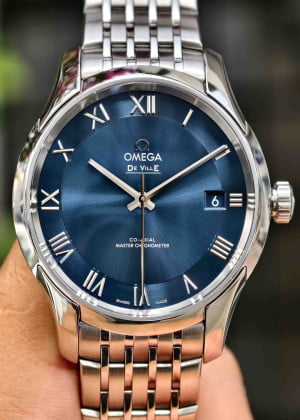 Omega De Ville Hour Vision Annual Calendar 433.10.41.21.03.001 - Used